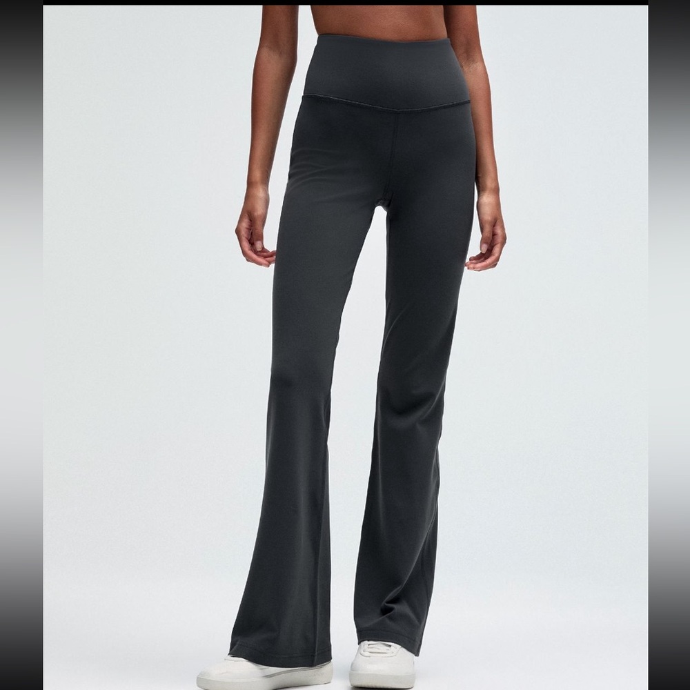 Lululemon Groove Super-High-Rise Flared Pant Nulu Regular